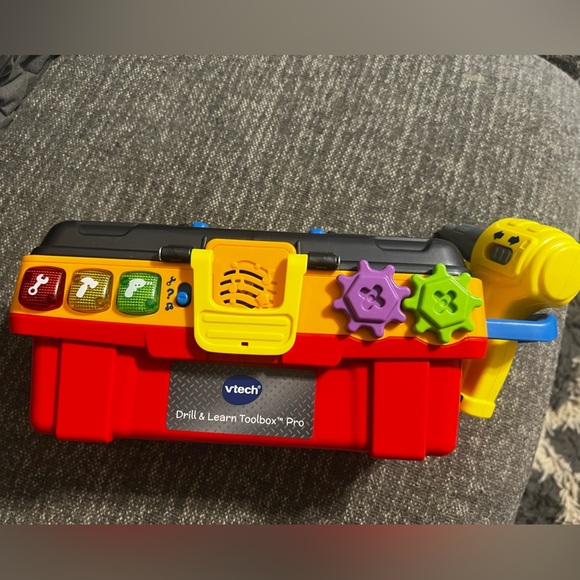 Vtech Kids Drill & Learn Toolbox Pro with Accessories - Picture 9 of 11